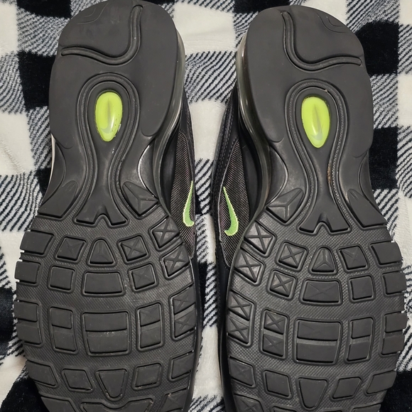 Nike Air Max 97 Icon Volt - Picture 8 of 8